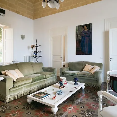 Sleeps 7 Pool Air Con Wifi *
