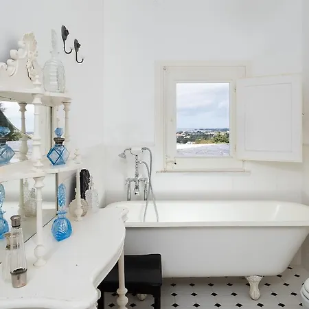 Sleeps 7 Pool Air Con Wifi Villa
